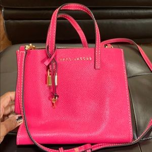 Like new Marc Jacobs handbag with strap